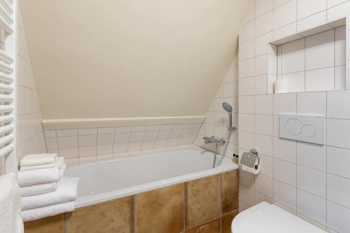 Boutique Hotel Jongwijs Westzaan 外观 照片