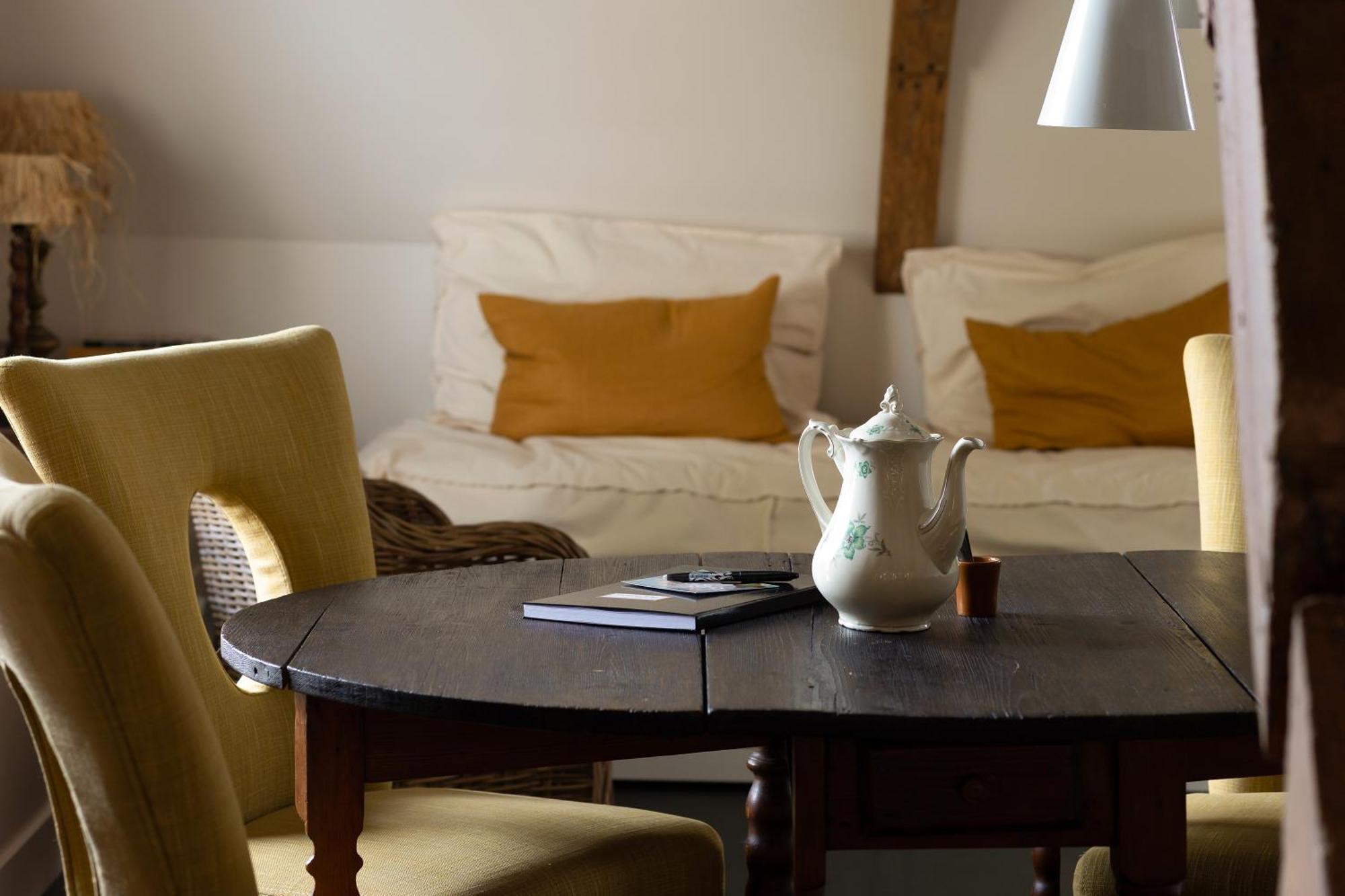 Boutique Hotel Jongwijs Westzaan 外观 照片